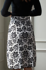 Load image into Gallery viewer, Skirt, Jacquard knit midi skirt in black
