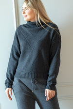 Load image into Gallery viewer, Women&#39;s Merino Wool Sweater
