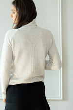 Load image into Gallery viewer, Turtleneck Sweater with raglan sleeves
