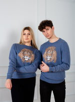 Load image into Gallery viewer, Unisex Blue jeans sweater Leon
