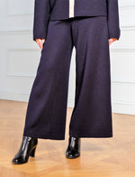 Load image into Gallery viewer, Knitted Culottes diplomatic blue colors
