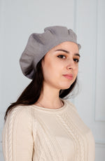 Load image into Gallery viewer, Merino wool beret GREY
