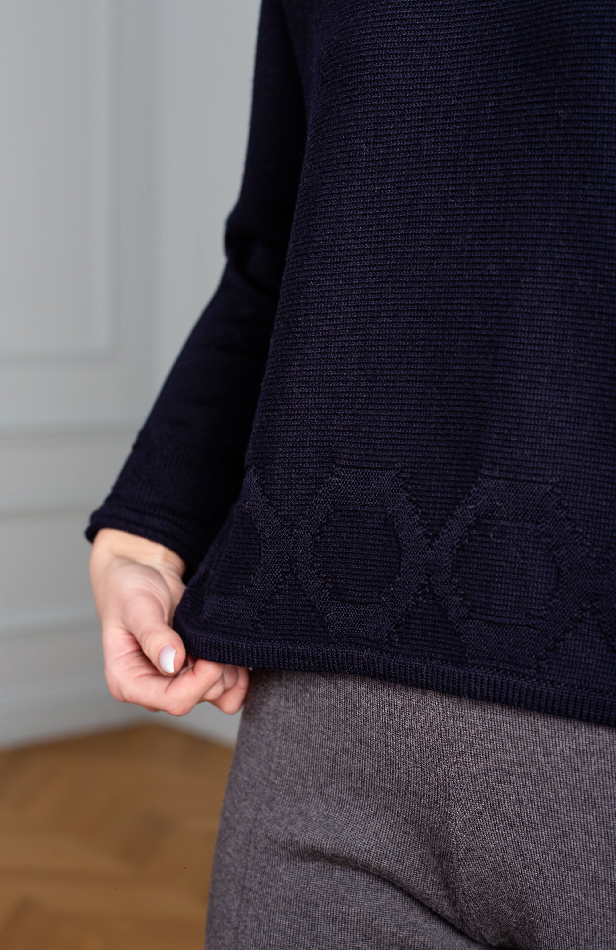 Sweater  women in diplomatic blue color